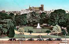 51 Reims Le Square Colbert